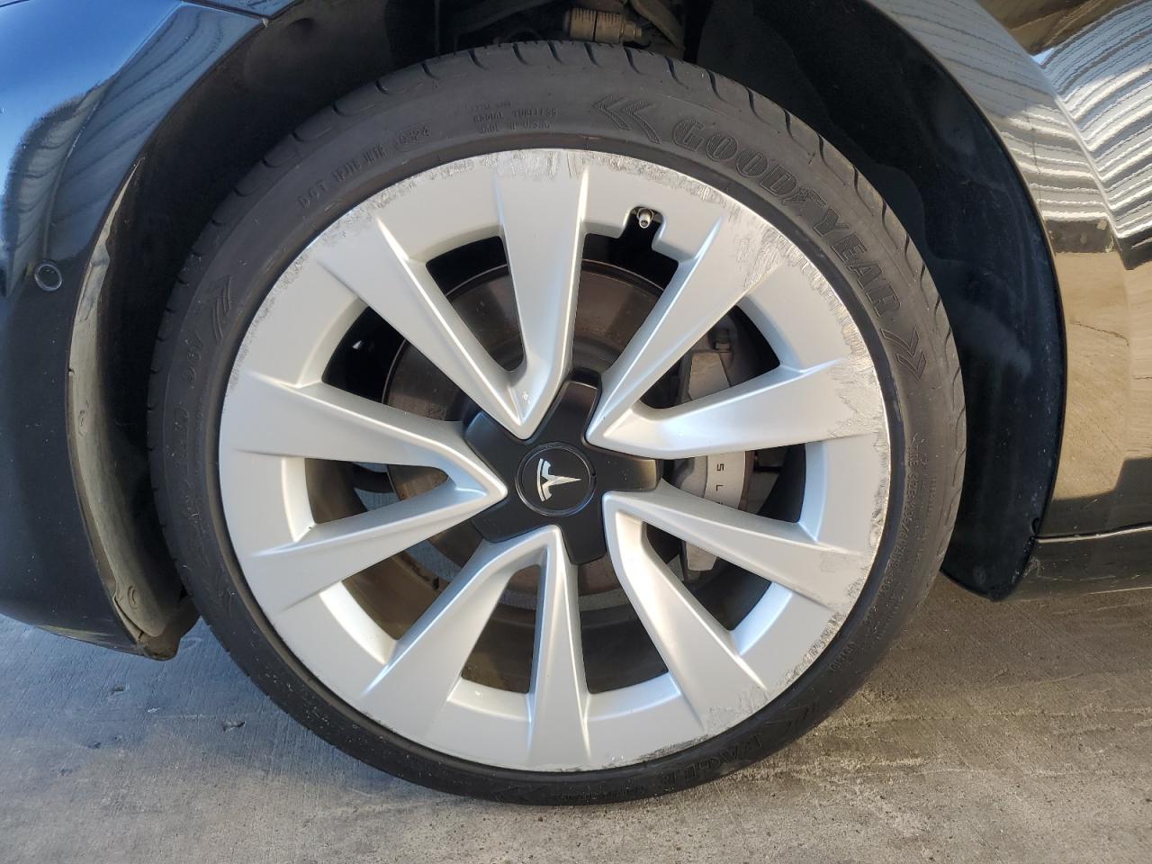 Photo 13 VIN: 5YJ3E1EAXNF190100 - TESLA MODEL 3 