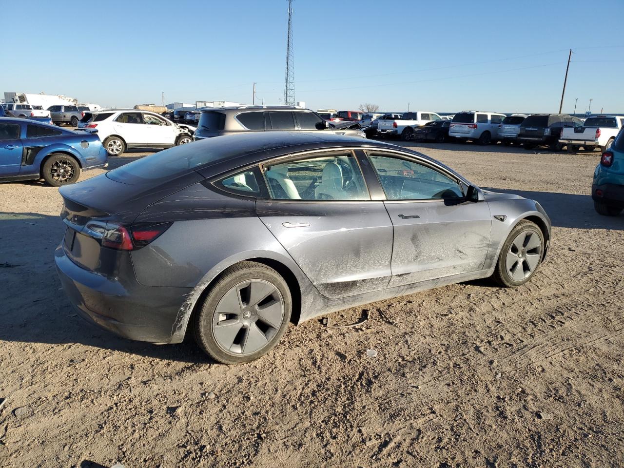 Photo 2 VIN: 5YJ3E1EAXNF302507 - TESLA MODEL 3 