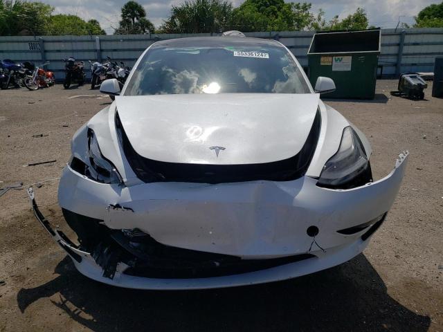 Photo 4 VIN: 5YJ3E1EAXNF309182 - TESLA MODEL 3 