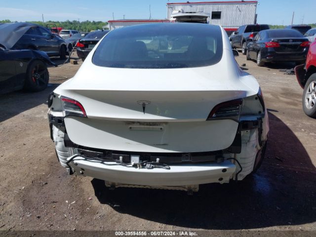 Photo 5 VIN: 5YJ3E1EAXNF344756 - TESLA MODEL 3 