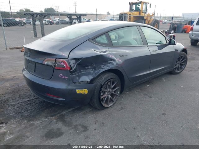 Photo 3 VIN: 5YJ3E1EAXNF360617 - TESLA MODEL 3 