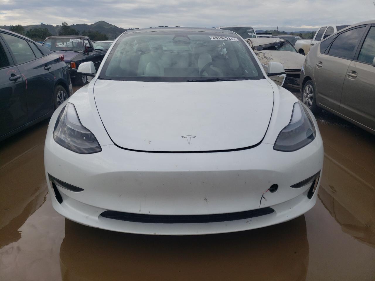 Photo 4 VIN: 5YJ3E1EAXPF424044 - TESLA MODEL 3 