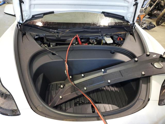 Photo 10 VIN: 5YJ3E1EAXPF436081 - TESLA MODEL 3 