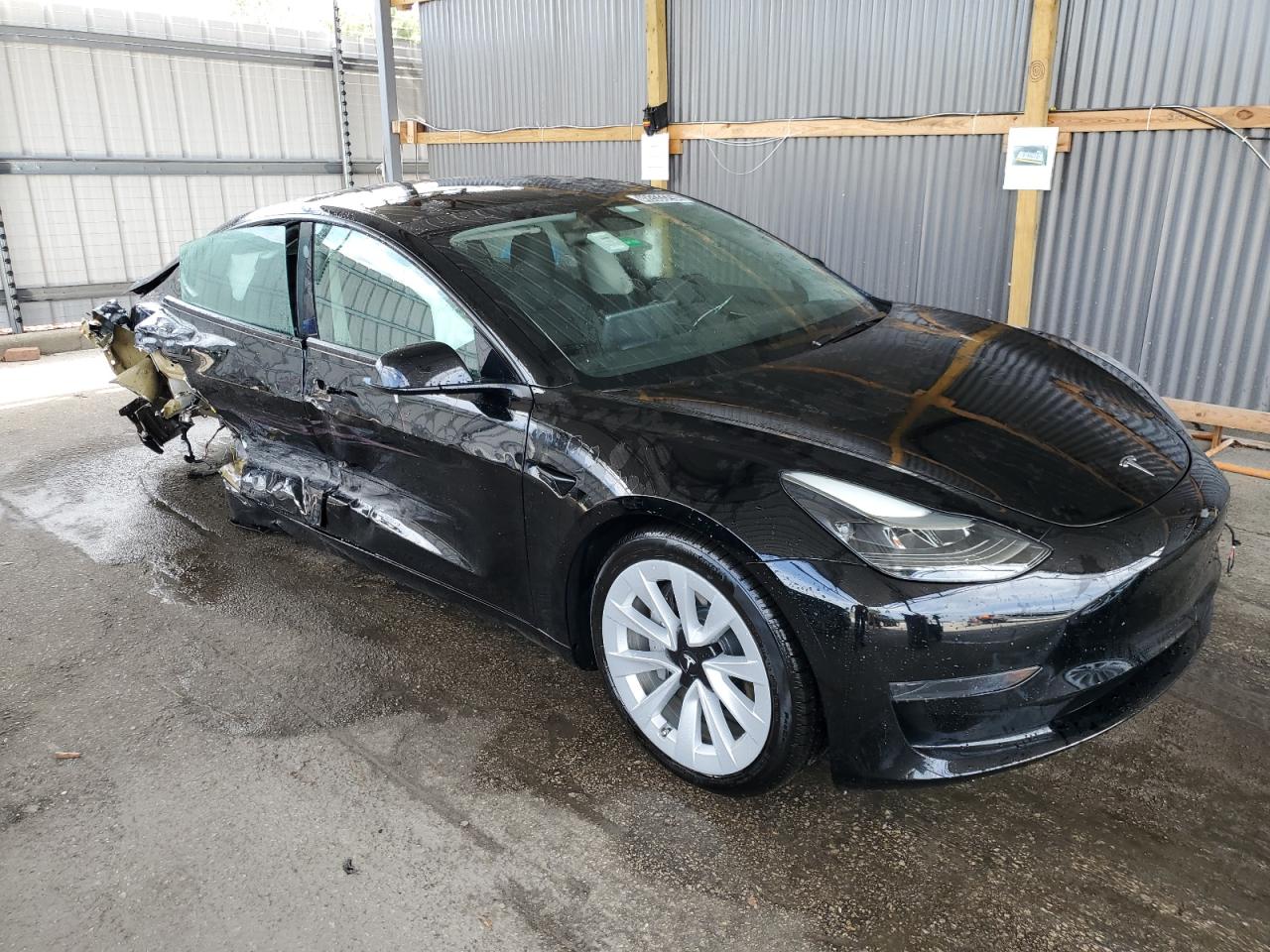 Photo 3 VIN: 5YJ3E1EAXPF436503 - TESLA MODEL 3 