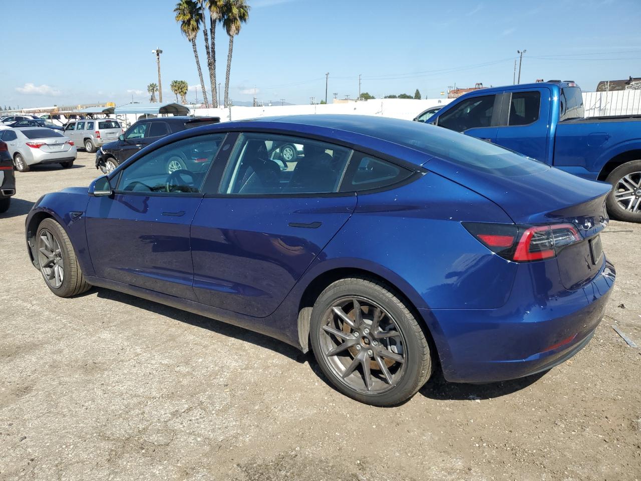 Photo 1 VIN: 5YJ3E1EAXPF451583 - TESLA MODEL 3 