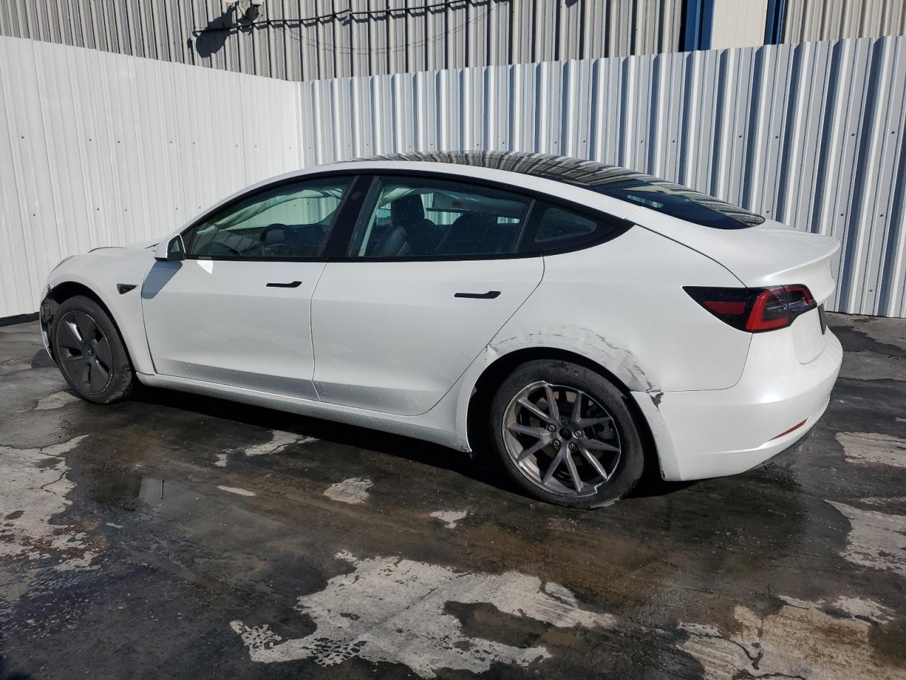 Photo 1 VIN: 5YJ3E1EAXPF456265 - TESLA MODEL 3 