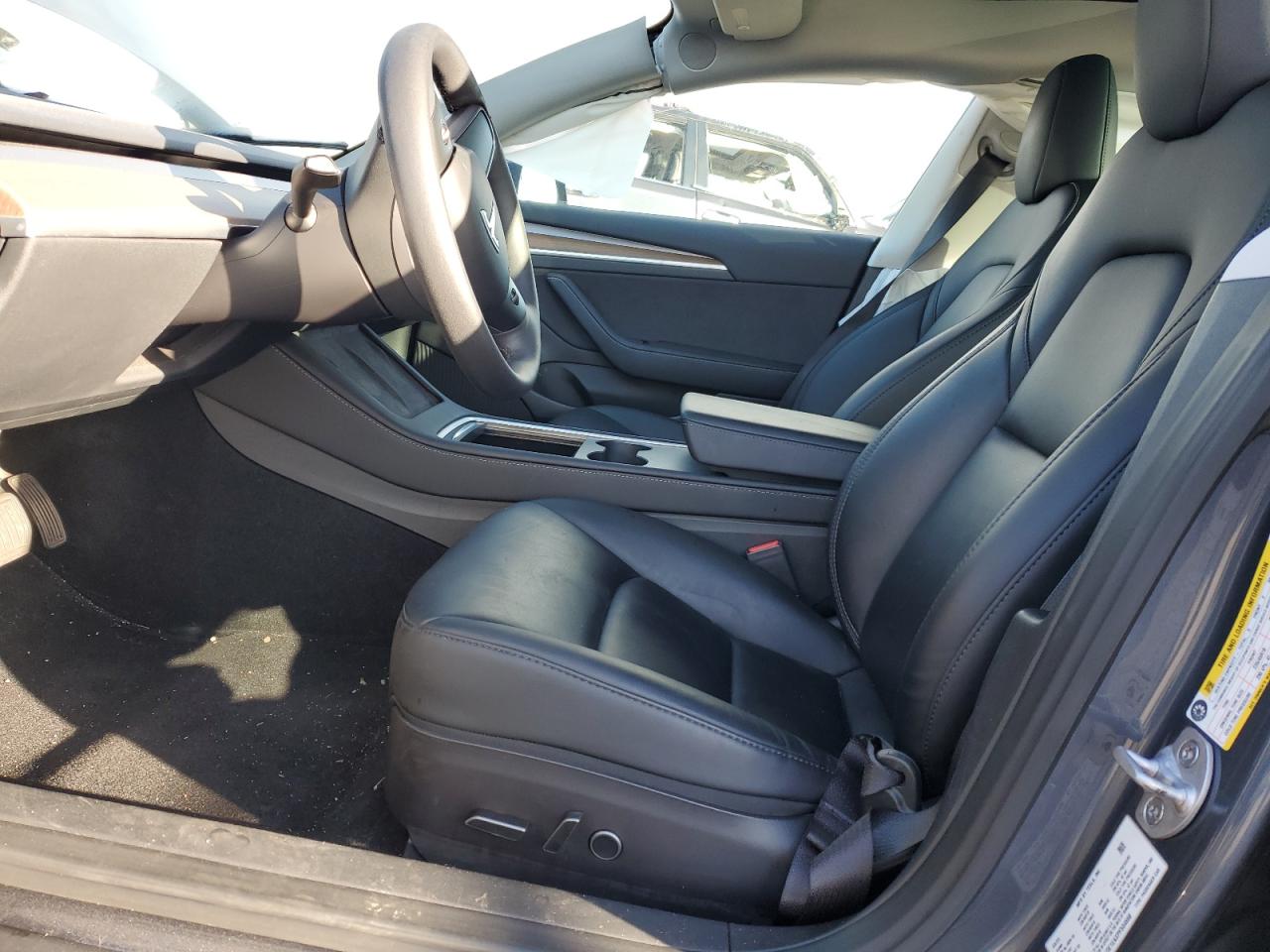 Photo 6 VIN: 5YJ3E1EAXPF504668 - TESLA MODEL 3 