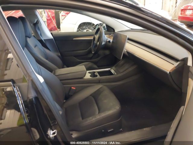 Photo 4 VIN: 5YJ3E1EAXPF518389 - TESLA MODEL 3 