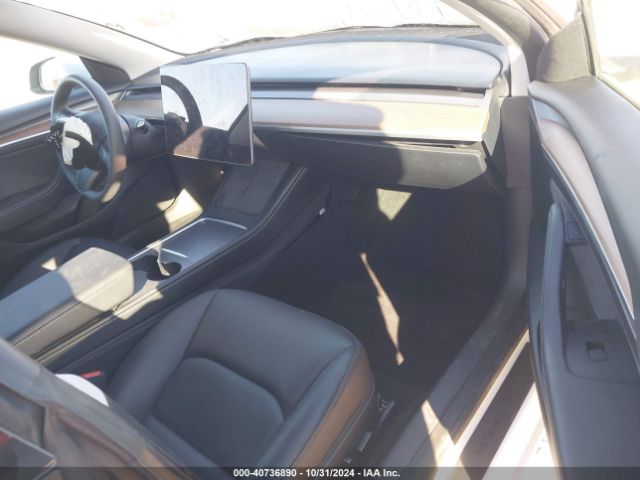 Photo 4 VIN: 5YJ3E1EAXPF550758 - TESLA MODEL 3 