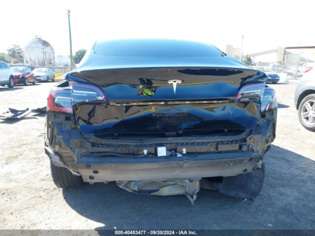 Photo 5 VIN: 5YJ3E1EAXPF552655 - TESLA MODEL 3 