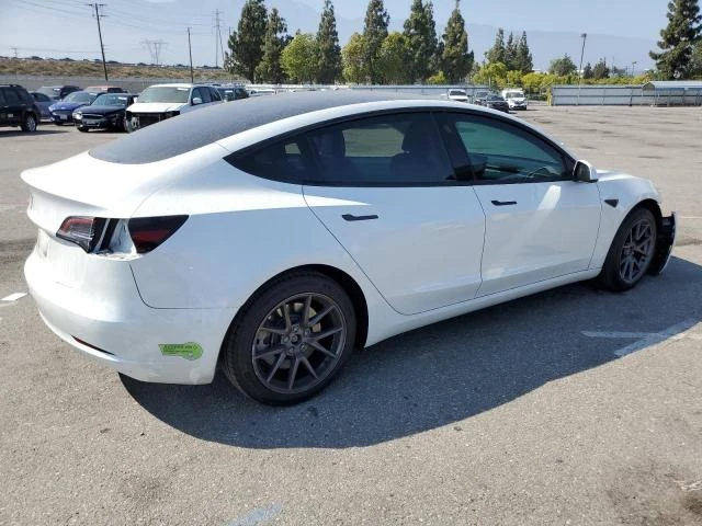 Photo 2 VIN: 5YJ3E1EAXPF564465 - TESLA MODEL 3 