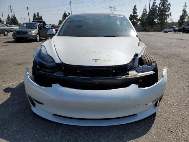 Photo 4 VIN: 5YJ3E1EAXPF564465 - TESLA MODEL 3 