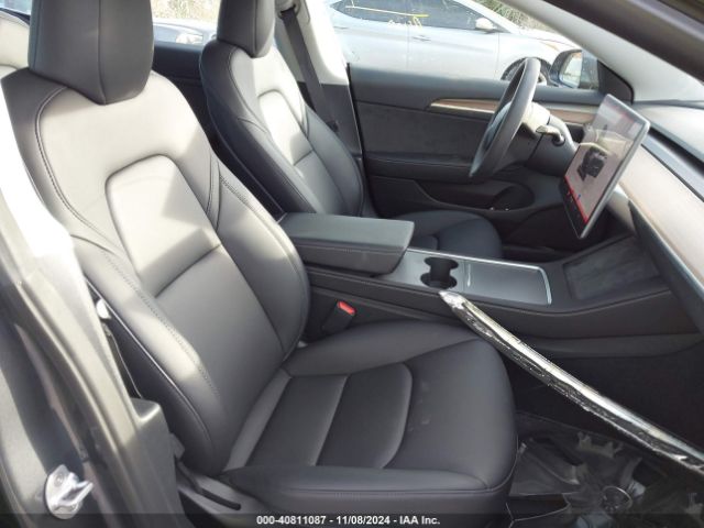 Photo 4 VIN: 5YJ3E1EAXPF591777 - TESLA MODEL 3 