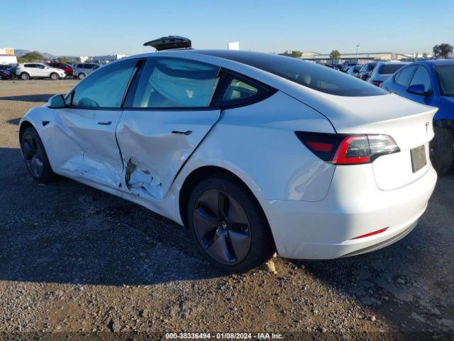 Photo 2 VIN: 5YJ3E1EAXPF591861 - TESLA MODEL 3 