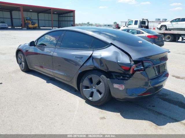 Photo 2 VIN: 5YJ3E1EAXPF647216 - TESLA MODEL 3 