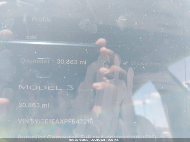 Photo 6 VIN: 5YJ3E1EAXPF647216 - TESLA MODEL 3 