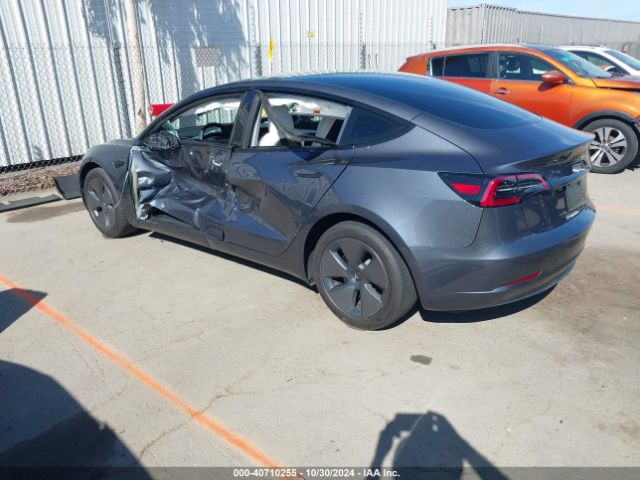 Photo 2 VIN: 5YJ3E1EAXPF700657 - TESLA MODEL 3 