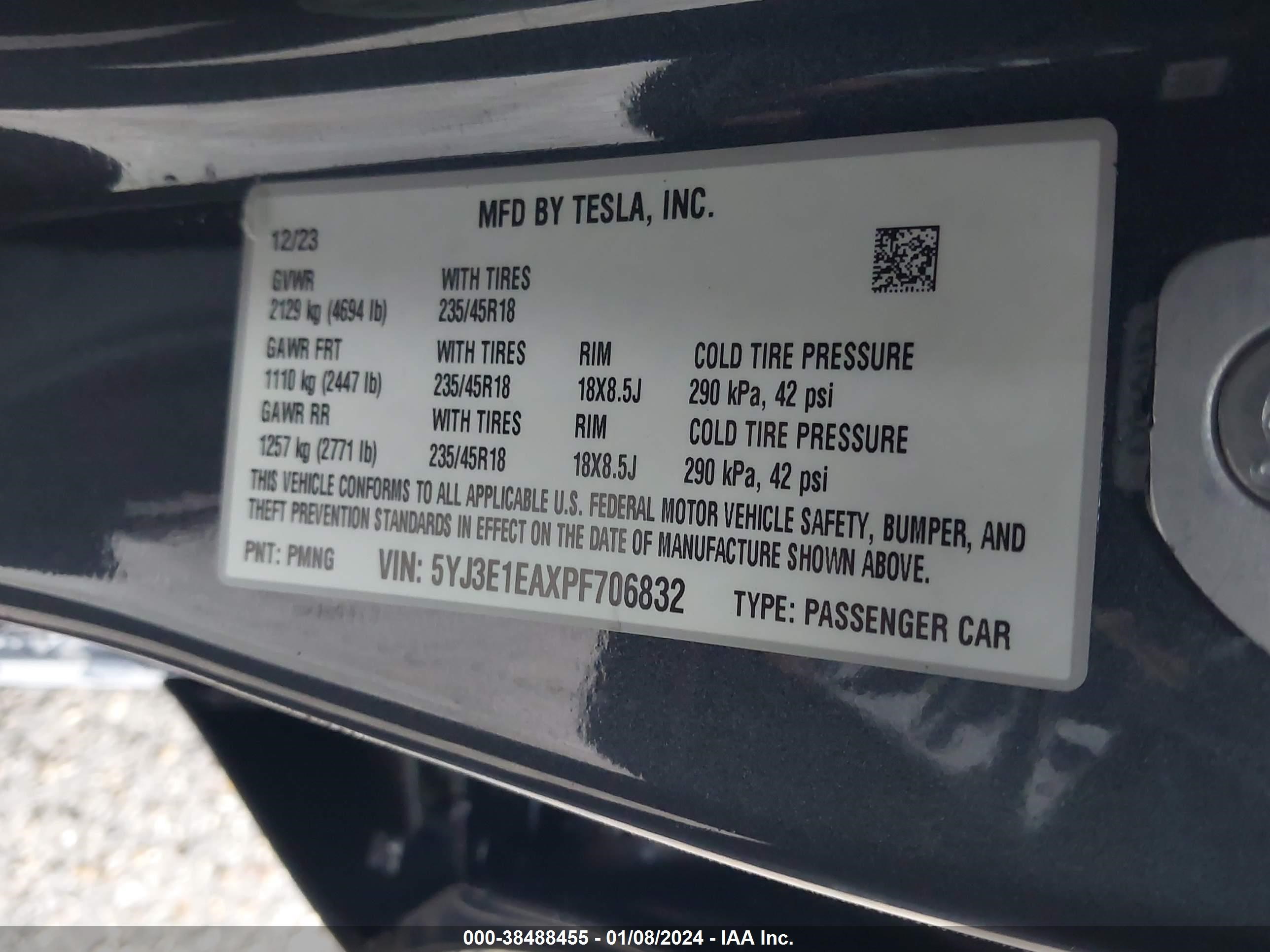 Photo 4 VIN: 5YJ3E1EAXPF706832 - TESLA MODEL 3 