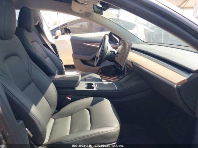 Photo 4 VIN: 5YJ3E1EAXPF707219 - TESLA MODEL 3 