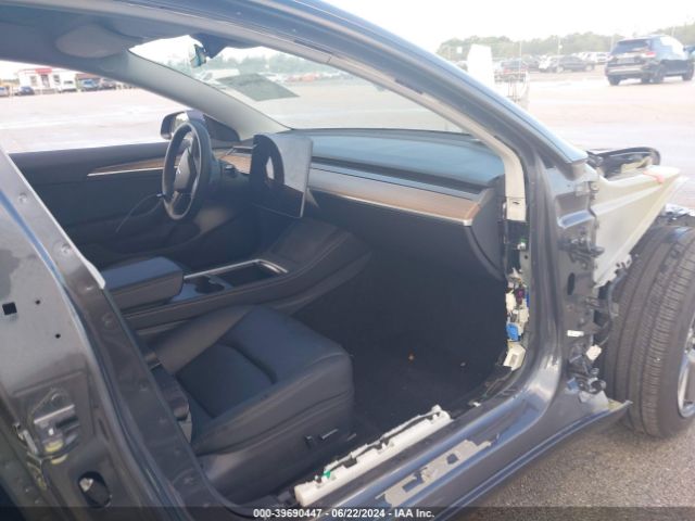 Photo 4 VIN: 5YJ3E1EAXPF711559 - TESLA MODEL 3 