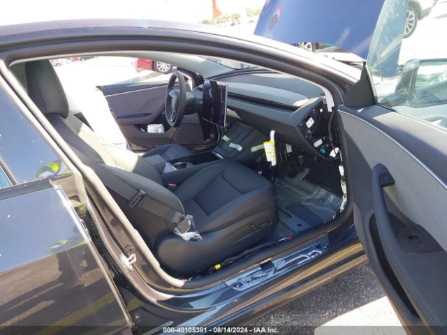 Photo 4 VIN: 5YJ3E1EAXRF735539 - TESLA MODEL 3 