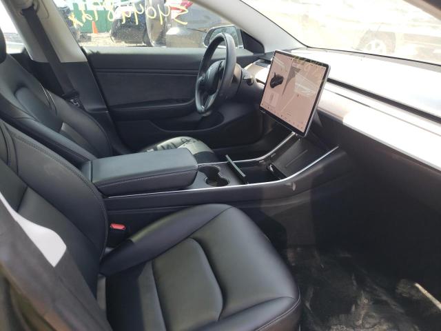 Photo 4 VIN: 5YJ3E1EB0JF066145 - TESLA MODEL 3 