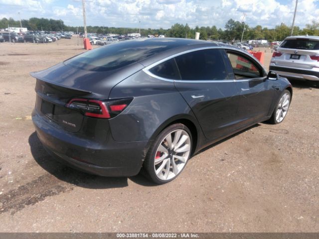 Photo 3 VIN: 5YJ3E1EB0JF082894 - TESLA MODEL 3 