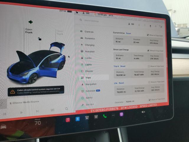 Photo 8 VIN: 5YJ3E1EB0JF088579 - TESLA MODEL 3 