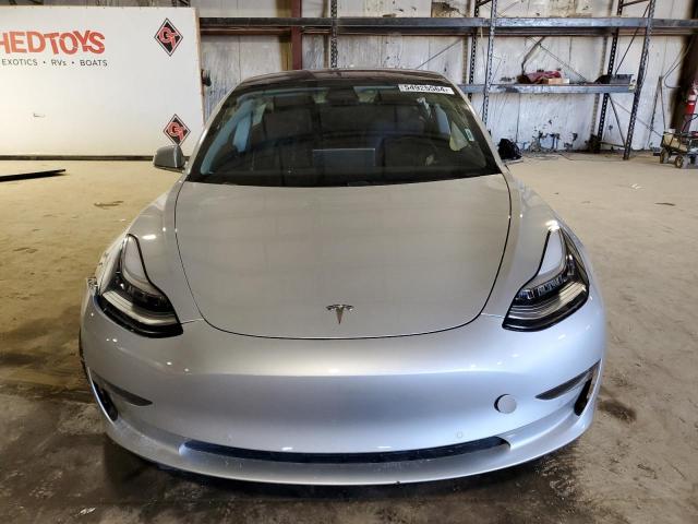 Photo 4 VIN: 5YJ3E1EB0JF091286 - TESLA MODEL 3 