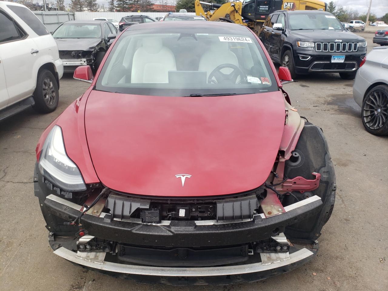 Photo 4 VIN: 5YJ3E1EB0JF097430 - TESLA MODEL 3 