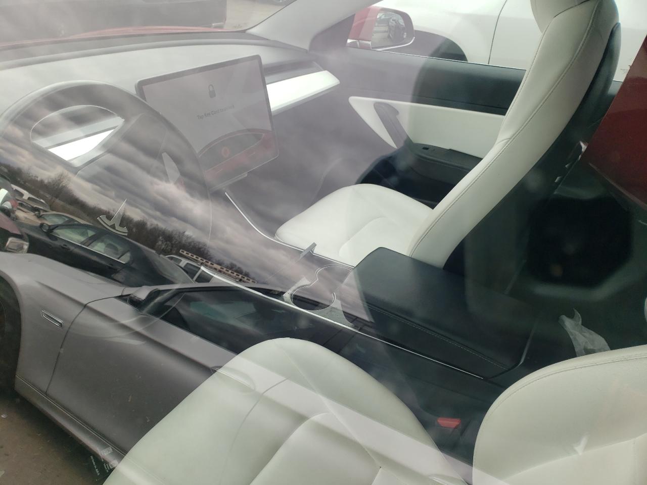 Photo 6 VIN: 5YJ3E1EB0JF097430 - TESLA MODEL 3 