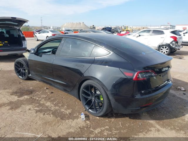 Photo 2 VIN: 5YJ3E1EB0JF099257 - TESLA MODEL 3 