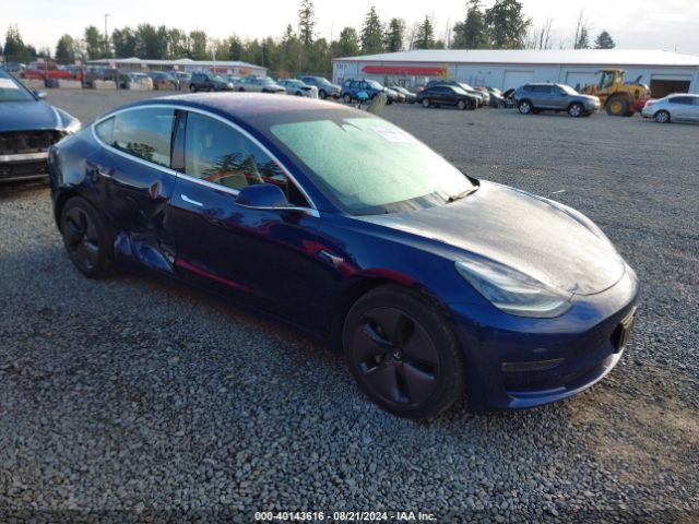 Photo 0 VIN: 5YJ3E1EB0JF105221 - TESLA MODEL 3 