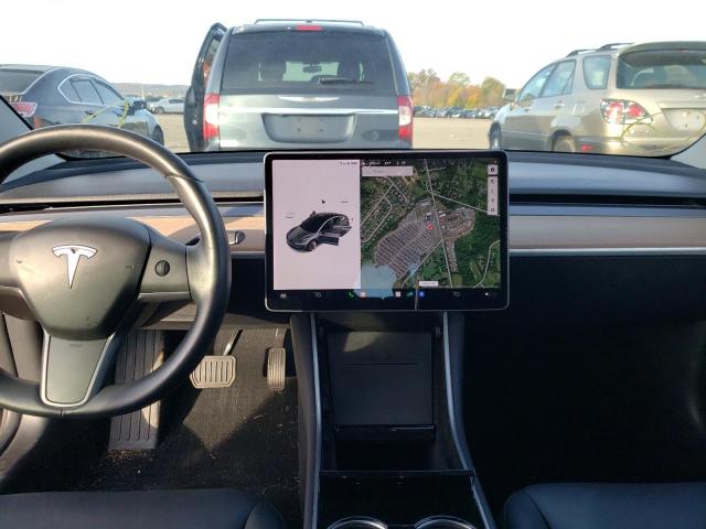 Photo 6 VIN: 5YJ3E1EB0JF121306 - TESLA MODEL 3 