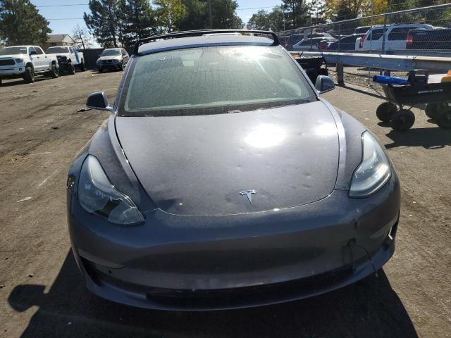 Photo 4 VIN: 5YJ3E1EB0JF128725 - TESLA MODEL 3 