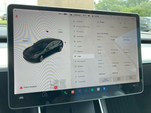 Photo 5 VIN: 5YJ3E1EB0JF134895 - TESLA MODEL 3 