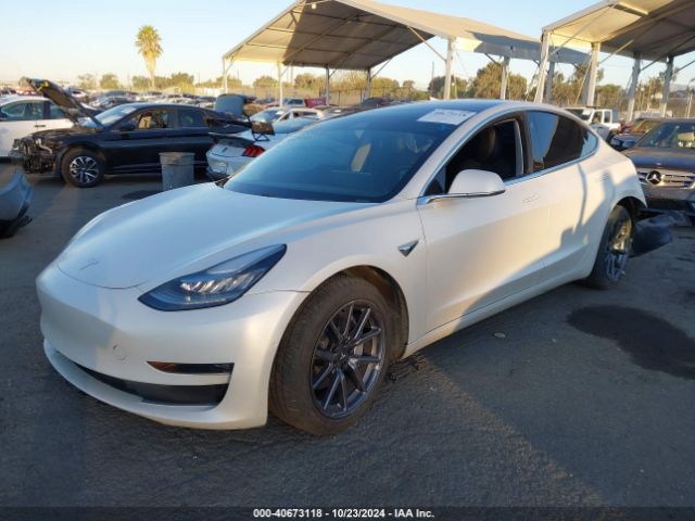 Photo 1 VIN: 5YJ3E1EB0JF144438 - TESLA MODEL 3 