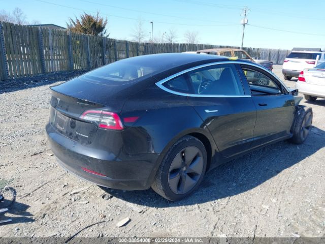 Photo 3 VIN: 5YJ3E1EB0JF144469 - TESLA MODEL 3 