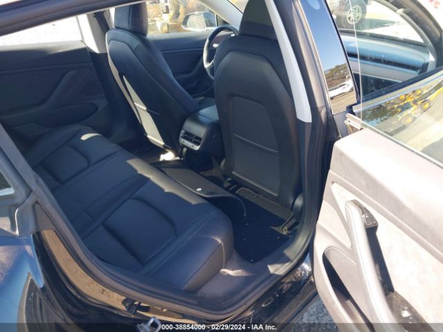 Photo 7 VIN: 5YJ3E1EB0JF144469 - TESLA MODEL 3 