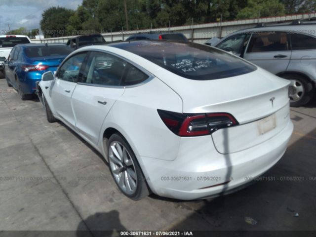 Photo 2 VIN: 5YJ3E1EB0JF146691 - TESLA MODEL 3 