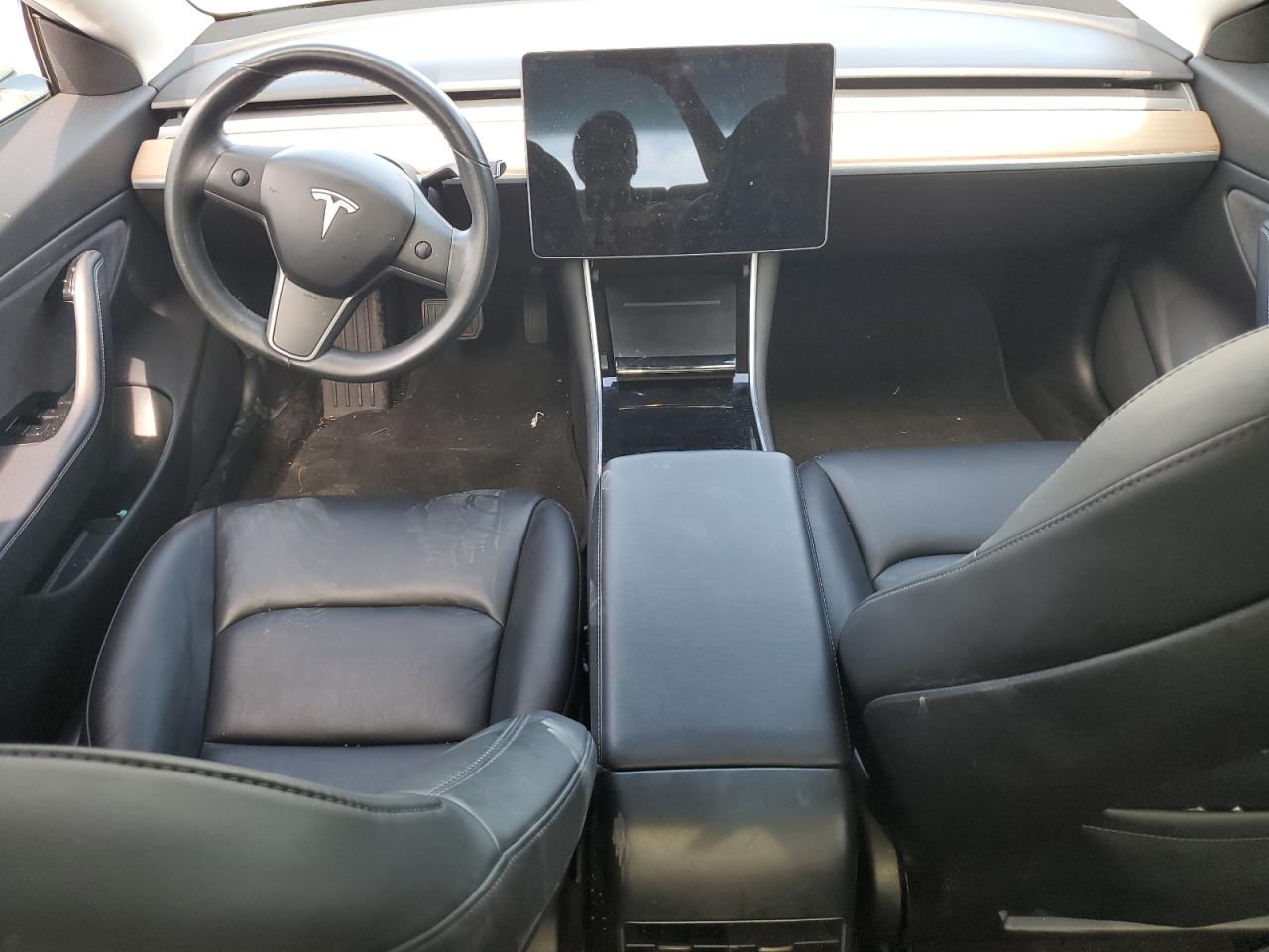 Photo 7 VIN: 5YJ3E1EB0JF178895 - TESLA MODEL 3 