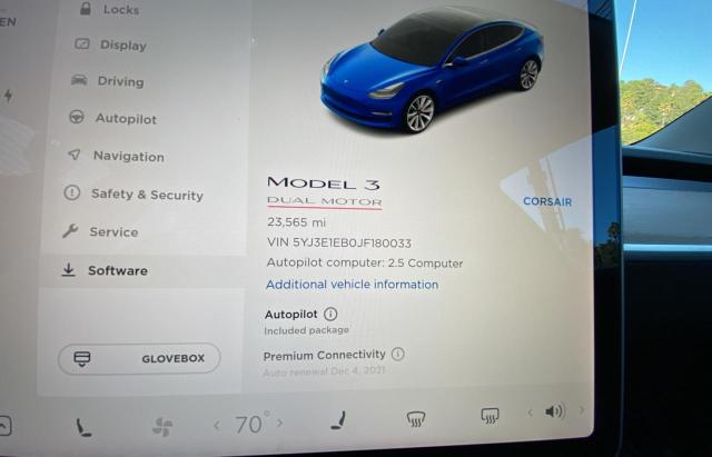 Photo 7 VIN: 5YJ3E1EB0JF180033 - TESLA MODEL 3 