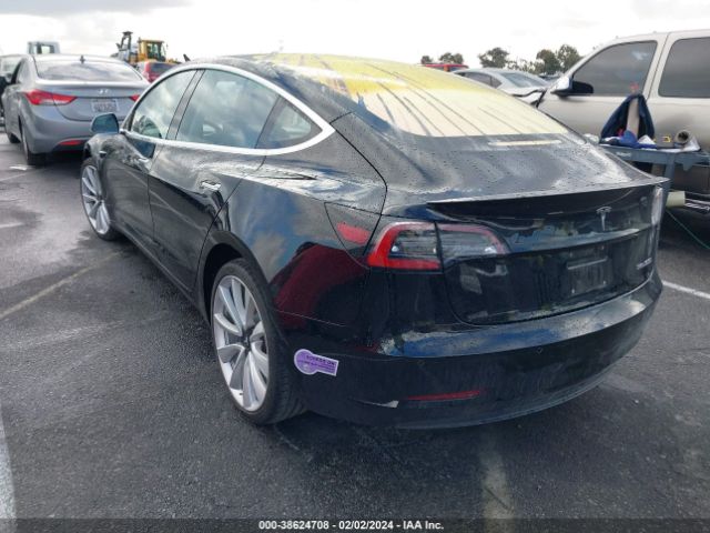 Photo 2 VIN: 5YJ3E1EB0JF181053 - TESLA MODEL 3 