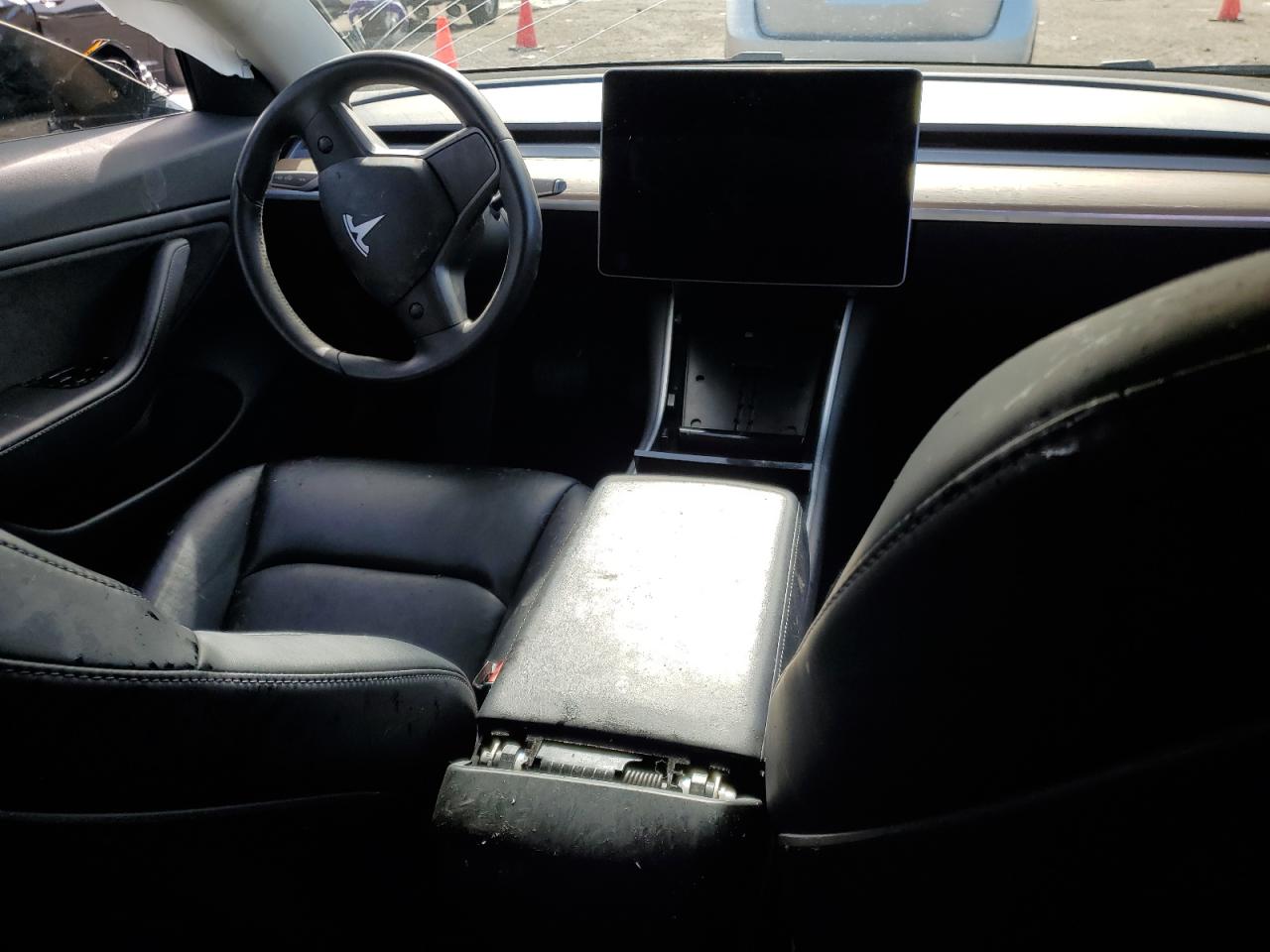 Photo 7 VIN: 5YJ3E1EB0JF186804 - TESLA MODEL 3 