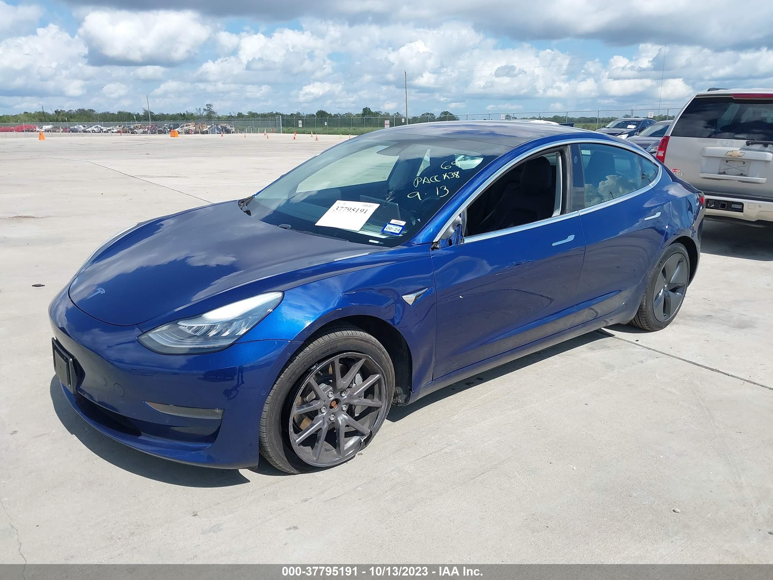 Photo 5 VIN: 5YJ3E1EB0KF191356 - TESLA MODEL 3 