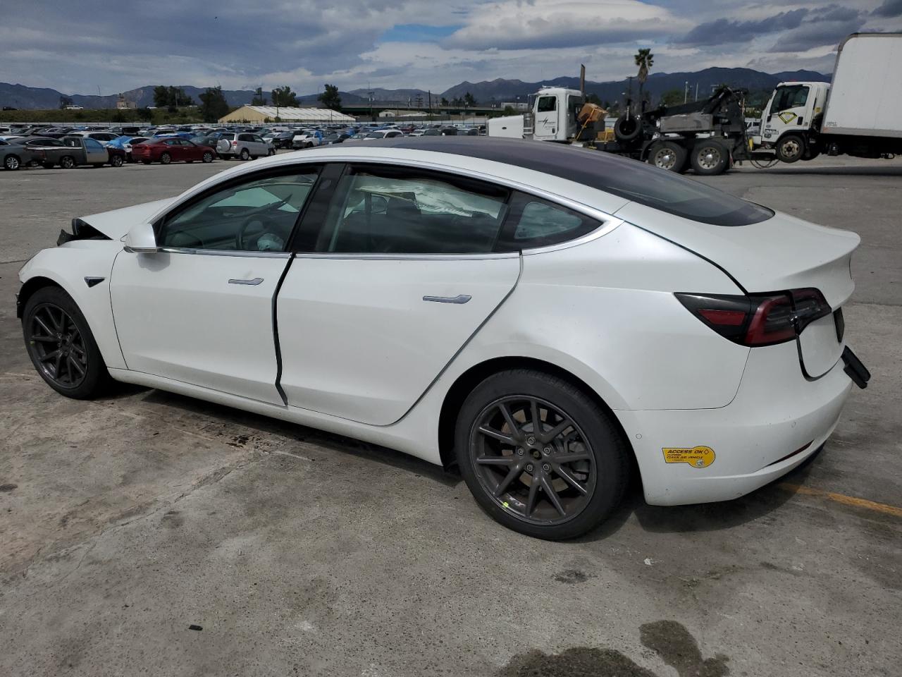 Photo 1 VIN: 5YJ3E1EB0KF191518 - TESLA MODEL 3 