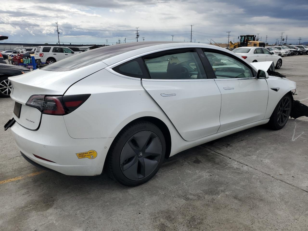 Photo 2 VIN: 5YJ3E1EB0KF191518 - TESLA MODEL 3 