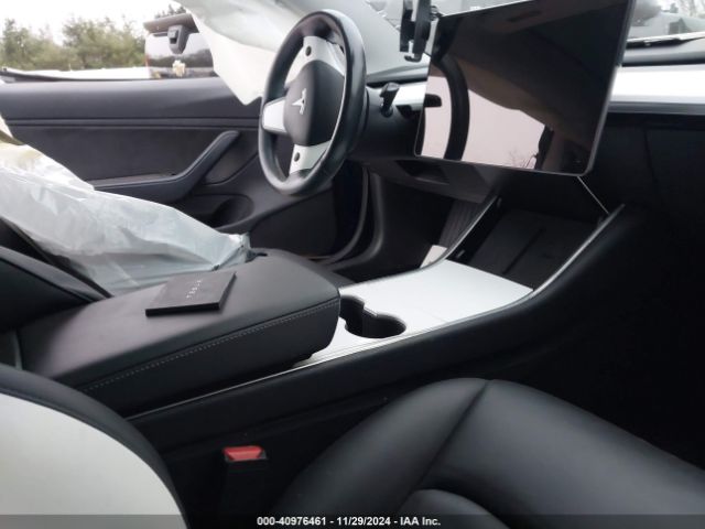 Photo 4 VIN: 5YJ3E1EB0KF364972 - TESLA MODEL 3 