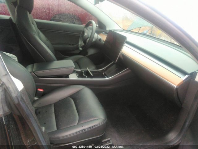 Photo 4 VIN: 5YJ3E1EB0KF385014 - TESLA MODEL 3 