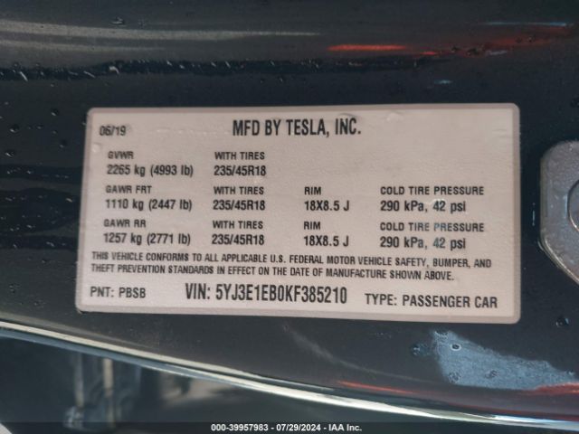 Photo 8 VIN: 5YJ3E1EB0KF385210 - TESLA MODEL 3 